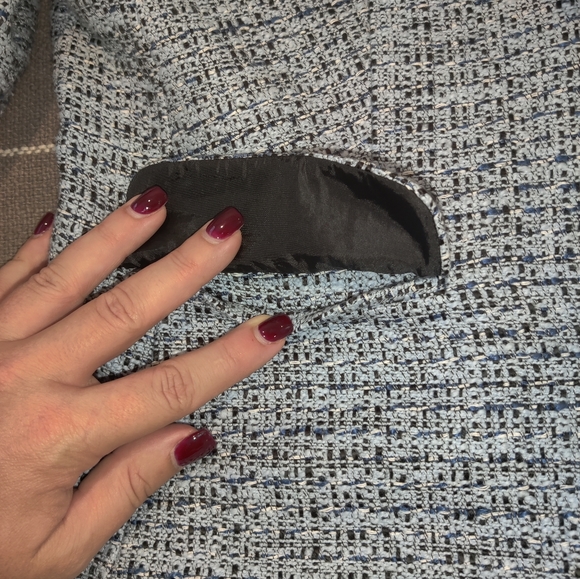 Karl Lagerfeld Boucle Blazer - Picture 9 of 12